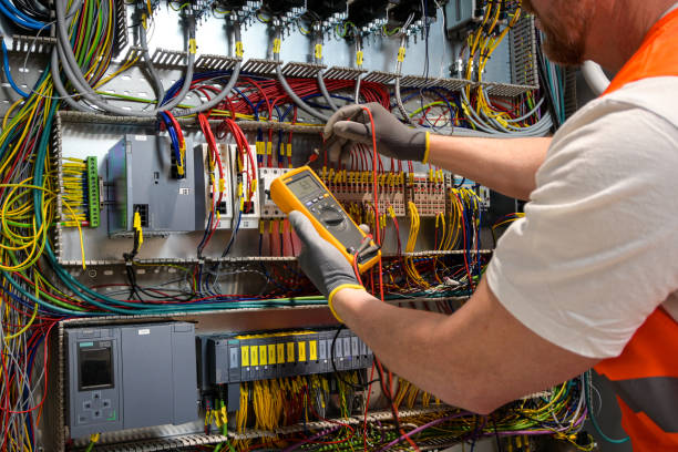 Best Local Electrician Companies  in Smyrna, GA